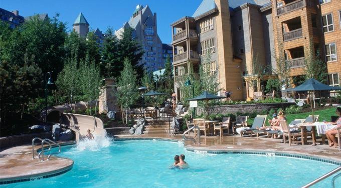 Hilton Grand Vacations Club Whistler Hotel Exterior foto